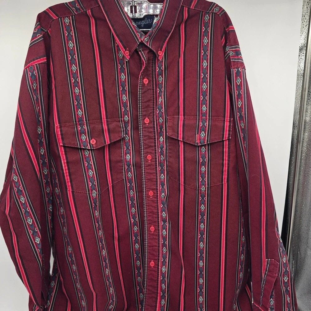 VTG Wrangler Shirt Mens XL Red Aztec Tribal X Long Tail Western Cowboy 17 1/2 35
